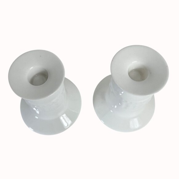 Oneida Taper Candle Ariel Holders Set Of 2 White Ceramic Simple Elegant Design - Picture 5 of 16